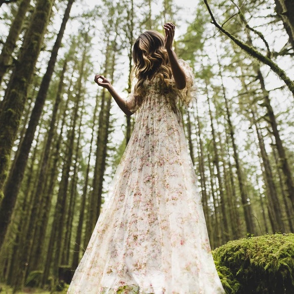 Meet your Posher, Niki - Picture 6 of 8